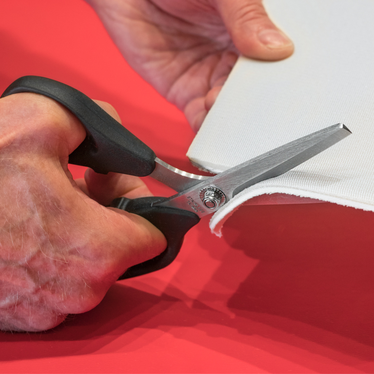 Pro Orthopedic Devices Announces Exclusive Partnership with Mueller